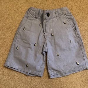 Stripe sailboat shorts 4t